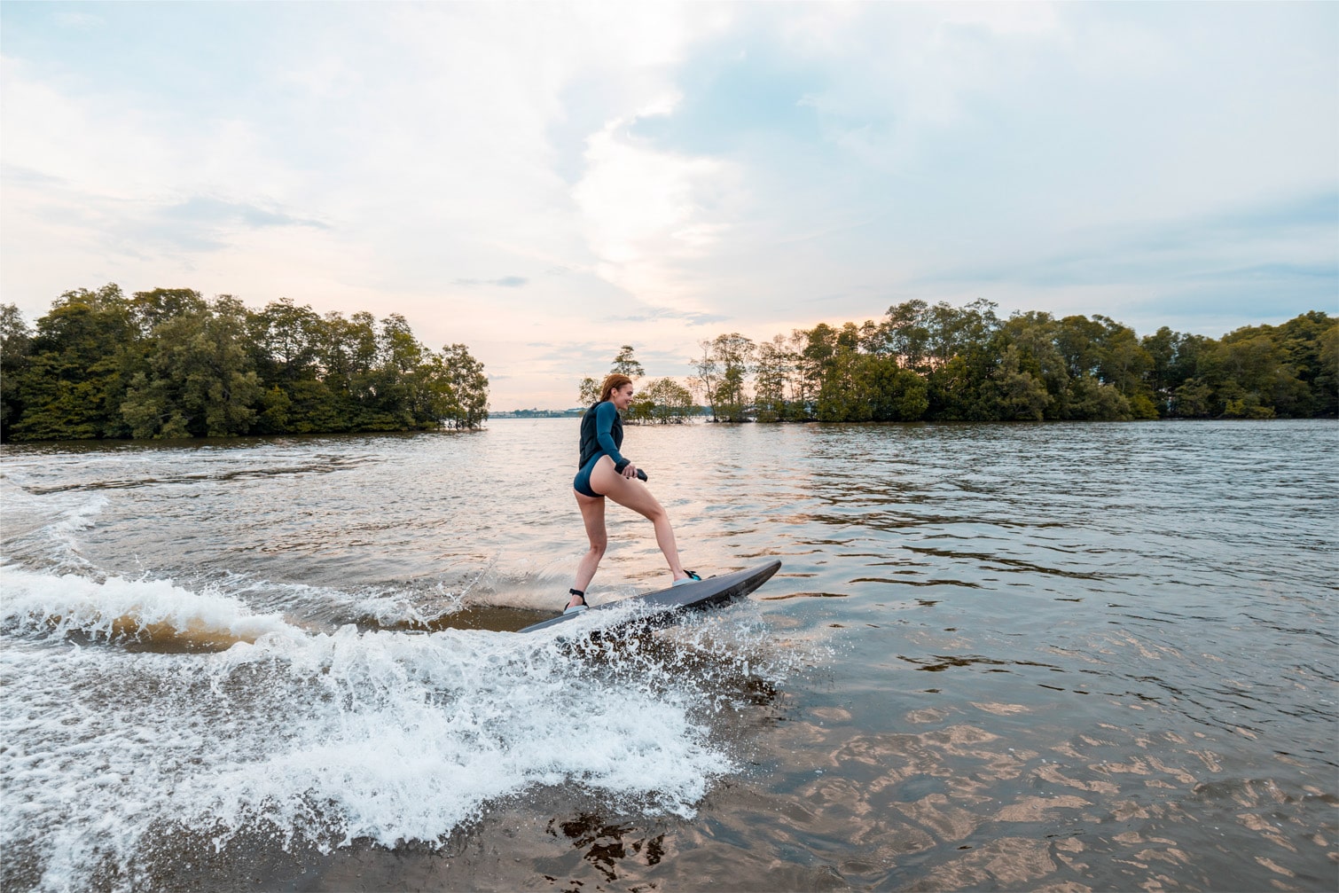 tko girl surf